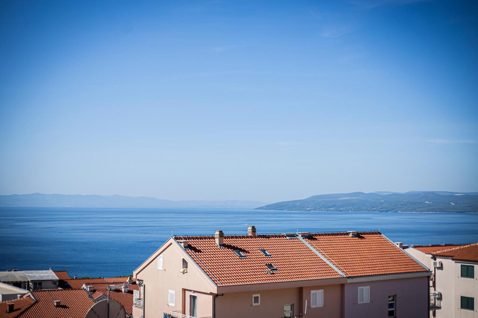 Apartment Anita With Amazing Sea View Макарска Экстерьер фото