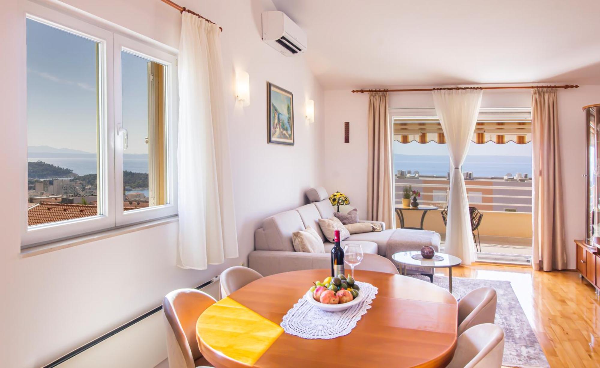Apartment Anita With Amazing Sea View Макарска Экстерьер фото