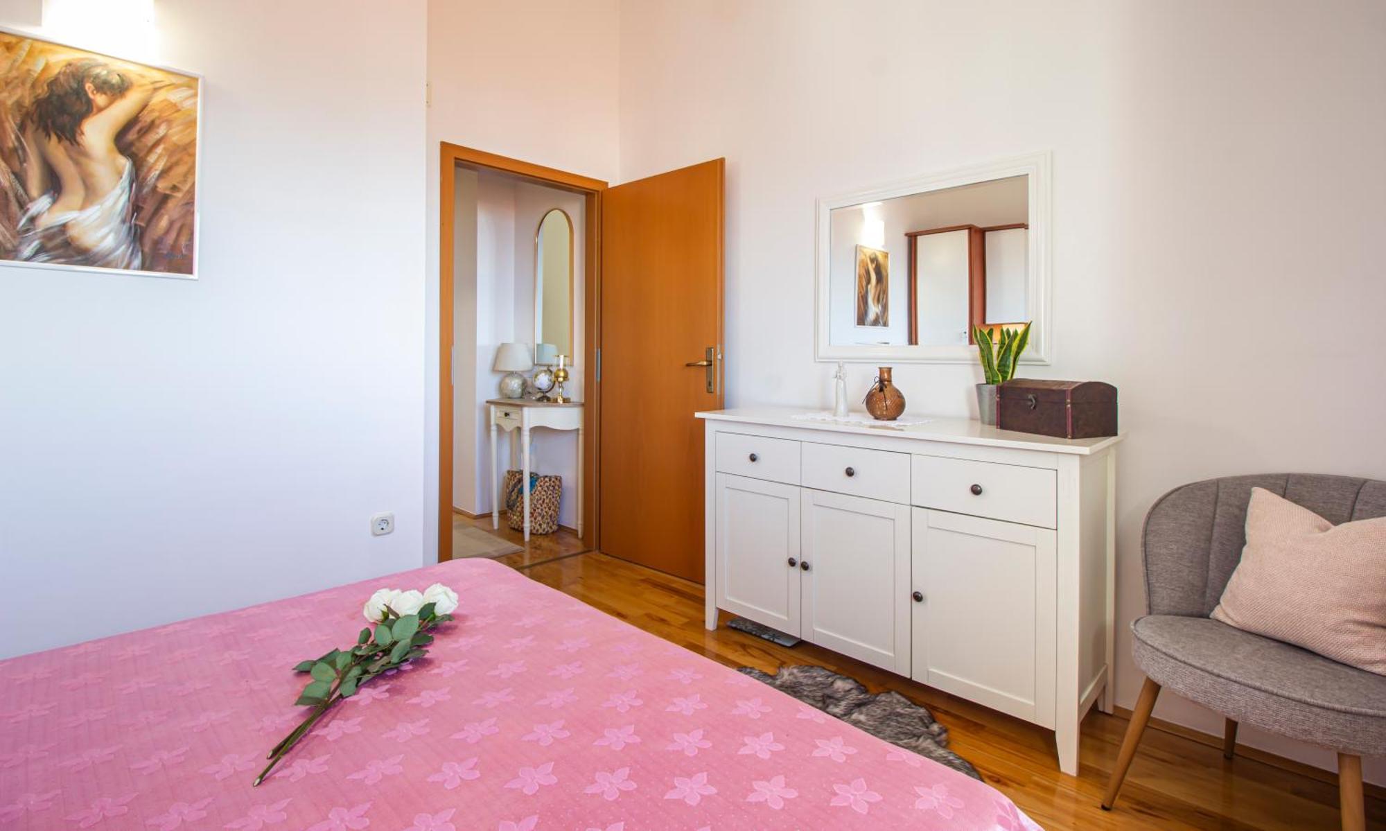 Apartment Anita With Amazing Sea View Макарска Экстерьер фото